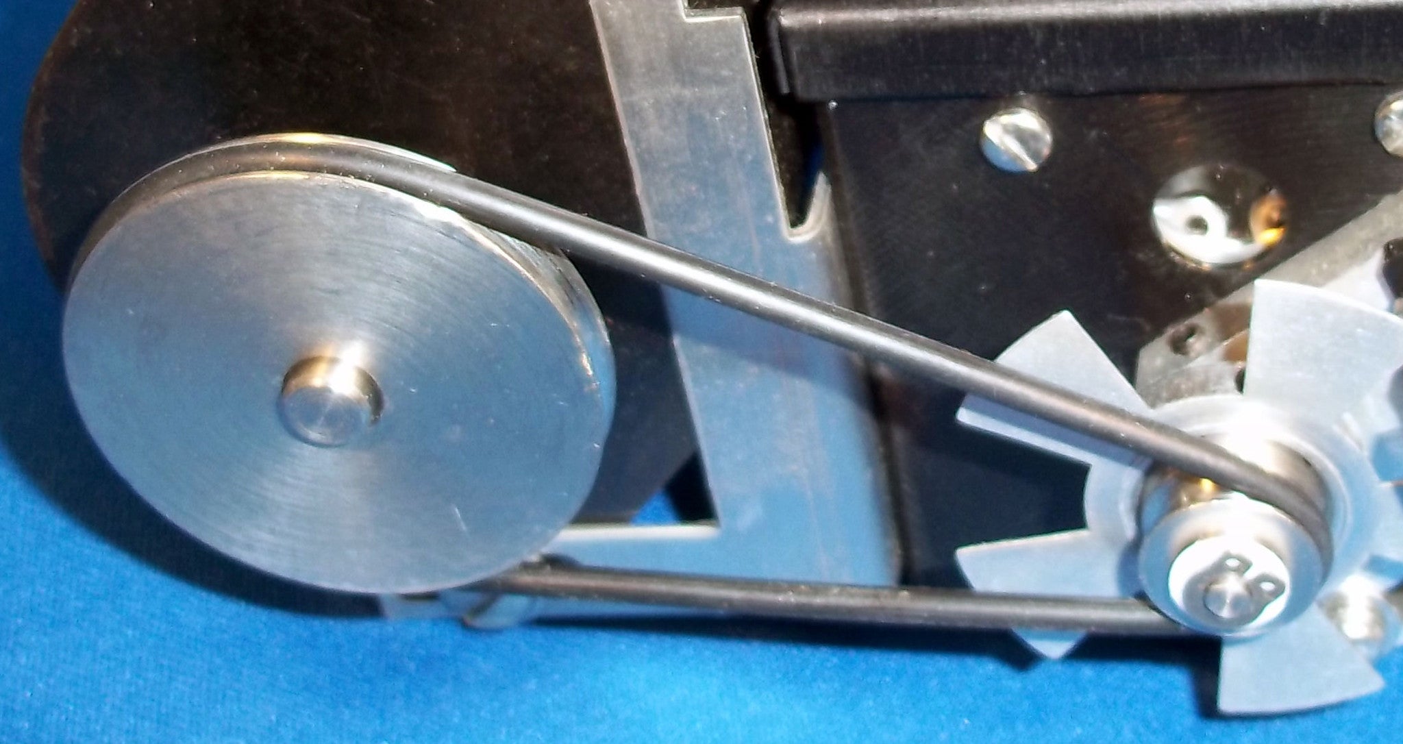 HC-404 Drive Belts (pkg of 5)